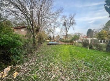 Terreno · 60m² · Venta Casa a Reciclar o Demoler en Lote en Funes