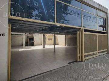 Local comercial · 3 Ambientes · 6 Cocheras · Local con Inmejorable Ubicacion en Av Fleming - Martinez Ideal Para Todo Tipo de Emprendimientos Co