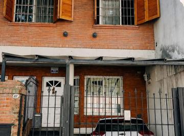 PH · 154m² · 5 Ambientes · 1 Cochera · Venta Duplex Tipo Casa Villa Crespo Patio Parrilla