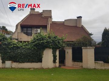 Casa · 195m² · 5 Ambientes · Casa en Venta en Velazquez Al 3000 Los Polvorines