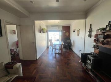 Departamento · 88m² · 4 Ambientes · Venta Depto. Semipiso 4 Ambientes C/balcón - Boedo