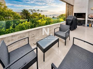 Foto1 · En Venta Apartamento de 2 Dorm. en Playa Mansa, Punta del Este