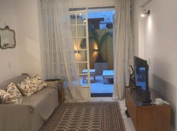 Departamento · 44m² · 2 Ambientes · Pb 2 Ambientes Amoblado en Alquiler con Patio de 22 m² Apto Mascotas Santa Fe y Riobamba