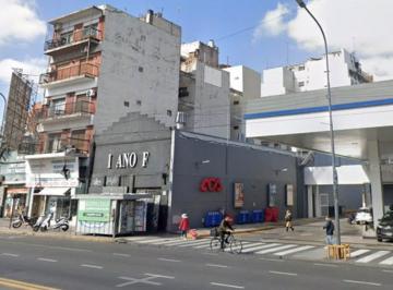 Local comercial · 300m² · Local en Alquiler en Flores, Capital Federal, Buenos Aires
