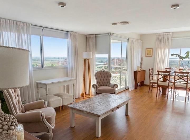 Departamento · 130m² · 5 Ambientes · 2 Cocheras