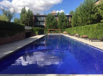 Departamento · 117m² · 3 Ambientes · 1 Cochera · Impecable Loft con Entrepiso, 1 Dormitorio (Posibilidad Realizar 2do), 2 Baños, Seguridad Amenities