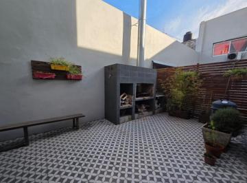 Departamento · 56m² · 3 Ambientes · Departamento 2 Dorm. con Patio Venta - Barrio Sarmiento