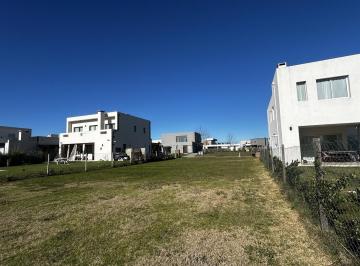 Terreno · 540m² · Terreno en Venta en Pilar del Este
