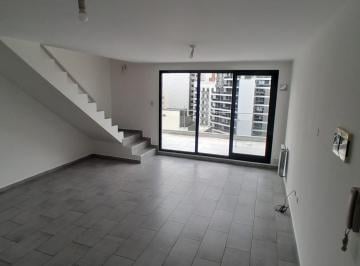 Departamento · 80m² · 2 Ambientes · Alquiloespectacular Duplex con Terraza Propia!