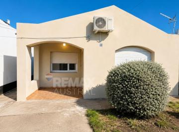Casa · 81m² · 3 Ambientes · Casa 2 Dormis, Barrio Pueyrredon, Apta Credito