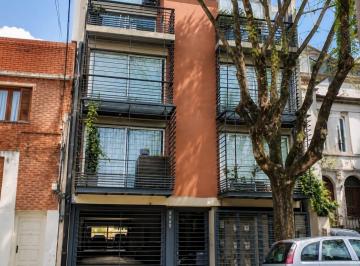 Departamento Venta 96m² de 3 ambientes · Amplio Duplex