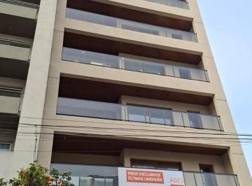 Departamento · 146m² · 4 Ambientes · 1 Cochera · Piso en Edificio Rodericus de Categoria de 3 Dorm. y Cochera