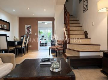 Casa · 95m² · 4 Ambientes · 2 Cocheras · Duplex 4 Ambientes con Altillo - María del Parque - Ituzaingo