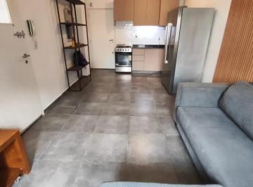PH · 44m² · 2 Ambientes · PH 2 Ambientes Al Frente con Patio en Venta - Sarandi