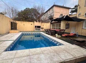 PH · 80m² · 5 Ambientes · 1 Cochera · PH en Venta 5 Ambientes con Pileta, Villa Celina