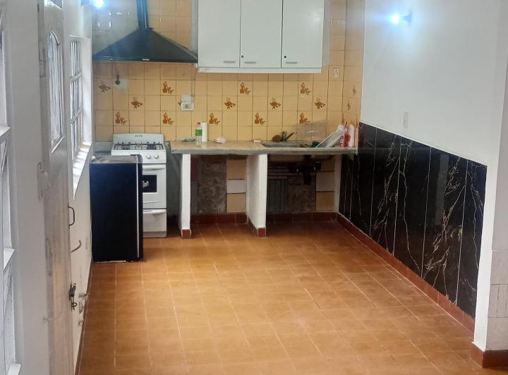 Casa · 200m² · 5 Ambientes · 1 Cochera
