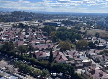 Departamento de 5 ambientes, Córdoba · Departamento en Alquiler