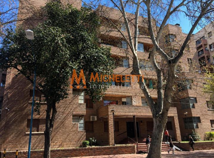 Departamento · 40m² · 2 Ambientes · 1 Cochera