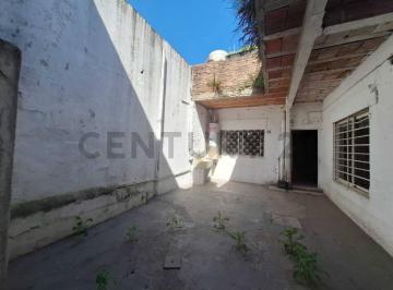 Casa · 150m² · 6 Ambientes · 1 Cochera · Casa en Venta Multifamiliar