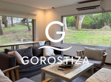 Casa · 130m² · 4 Ambientes · Deportiva Al 300