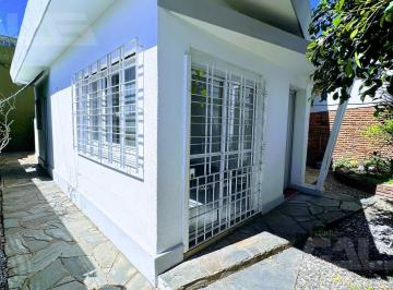 PH · 70m² · 3 Ambientes · Alquiler PH 3 Amb. en Castelar Norte con Patio, Terraza y Lavadero a 5 Cuadras de La Estación