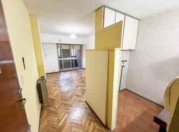 Departamento · 33m² · 3 Ambientes · Alquiler Departamento un Dormitorio con Balcón. Montevideo Al 1000