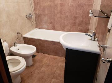 Departamento de 2 ambientes, Villa Urquiza · Dto. 2 Amb. C/frente - Balcon - Excelente!