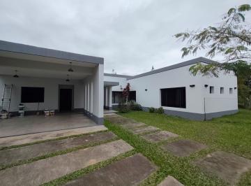 Casa de 8 ambientes, Yerba Buena · Casa en Alquiler Barrio Privado Las Rosas 2