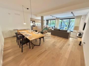Departamento · 145m² · 4 Ambientes · 1 Cochera · 4 Ambientes Categoria. Full Amenities