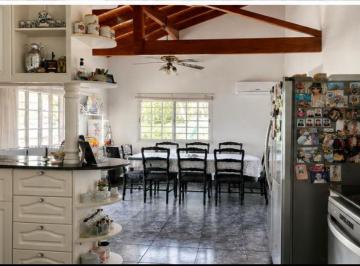 Casa · 275m² · 6 Ambientes · 2 Cocheras · Venta Casa Barrio El Cortijo