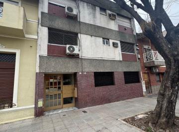 Departamento de 2 ambientes, Liniers · Departamento de 2 Ambientes C/patio