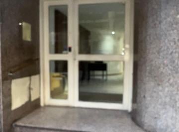 Departamento de 2 ambientes, Recoleta · Anchorena y Charcas 2amb 2do Piso Cfre Balcon