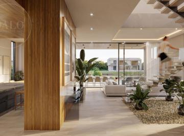 Casa · 465m² · 6 Ambientes · 1 Cochera · Casa en Venta en El Yacht Nordelta. 6 Ambientes con Vista Al Río y Muelle Privado.