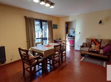 Casa · 60m² · 3 Ambientes · Casa en Venta - 2 Dorm. 1 Baño - Quilmes