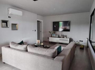 Casa · 260m² · 5 Ambientes · 2 Cocheras · Casa en Venta Santina Norte 1 Planta 3 Dorm.