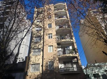 Departamento de 2 ambientes, Agronomía · Excelente Departamento Muy Luminoso Piso Alto con Mb Vista - Dormitorio con Doble Placard en Suite