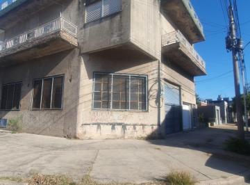 Bodega-Galpón · 190m² · Galpón en Caseros