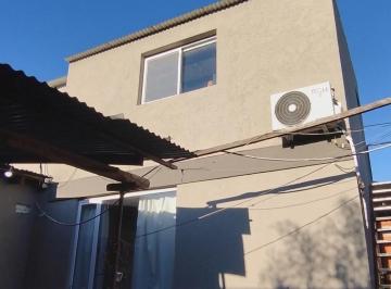 Casa · 200m² · 5 Ambientes · 1 Cochera · Venta Casa Multifamiliar
