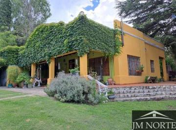 Casa de 4 ambientes, Salsipuedes · Casa en Venta C/ Cochera en Salsipuedes