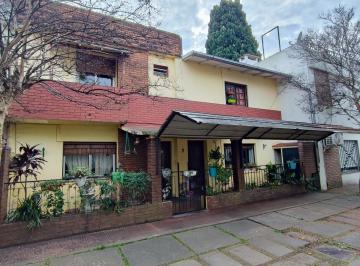 Casa · 90m² · 4 Ambientes · 1 Cochera · Casa en Venta 3 Dorm. con Lugar Para Vehículo - Alberdi Rosario
