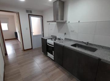 PH · 38m² · 1 Dormitorio · PH 2 Ambientes Mas Patio - Neuquen y Falucho
