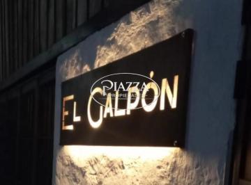Local comercial · 240m² · 5 Ambientes · 3 Cocheras · Oportunidad Única en Chascomús! Venta de Complejo de Eventos / Resto - Bar Fondo de Comercio
