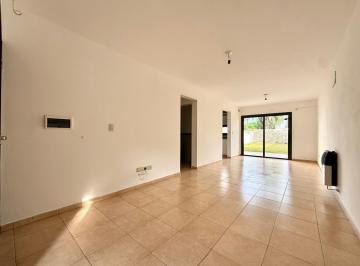 PH · 173m² · 4 Ambientes · 1 Cochera · Venta Duplex 3 Dorm. 2 Baños Barrio Tejas 2