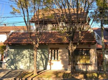 Casa · 196m² · 5 Ambientes · 2 Cocheras · Casa 3 Dor Pileta Quincho Parilla 316 Mt Hurlingham