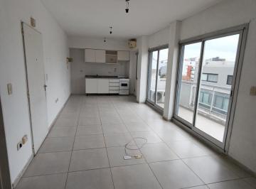 Departamento · 20m² · 1 Ambiente · Monoambiente Seminuevo Piso Alto Muy Luminoso
