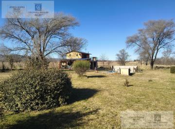 Casa · 59m² · 5 Ambientes · 1 Cochera · Venta Casa Los Reartes 3 Dorm. Amoblada Pileta Terreno 1496 m² Cordoba