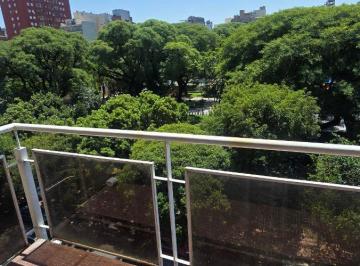 Departamento de 3 ambientes, Villa Urquiza · Muy Buen Dpto 3 Amb con Bcon Corrido Frente a La Plaza