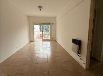 Departamento de 3 ambientes, Villa Urquiza · Dpto 3 Amb - Frente - Balcón Amp - Coc/sep - Bño Comp - Lav/sep - Exce Ubic.