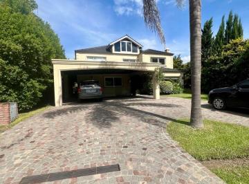 Casa de 5 ambientes, Pilar · Ayres del Pilar Venta 5 Dorm Ulrich Propiedades
