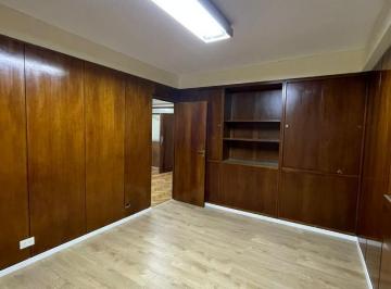 Oficina comercial · 70m² · 3 Ambientes · 1 Cochera · Oficina C/cochera. Centro/microcentro